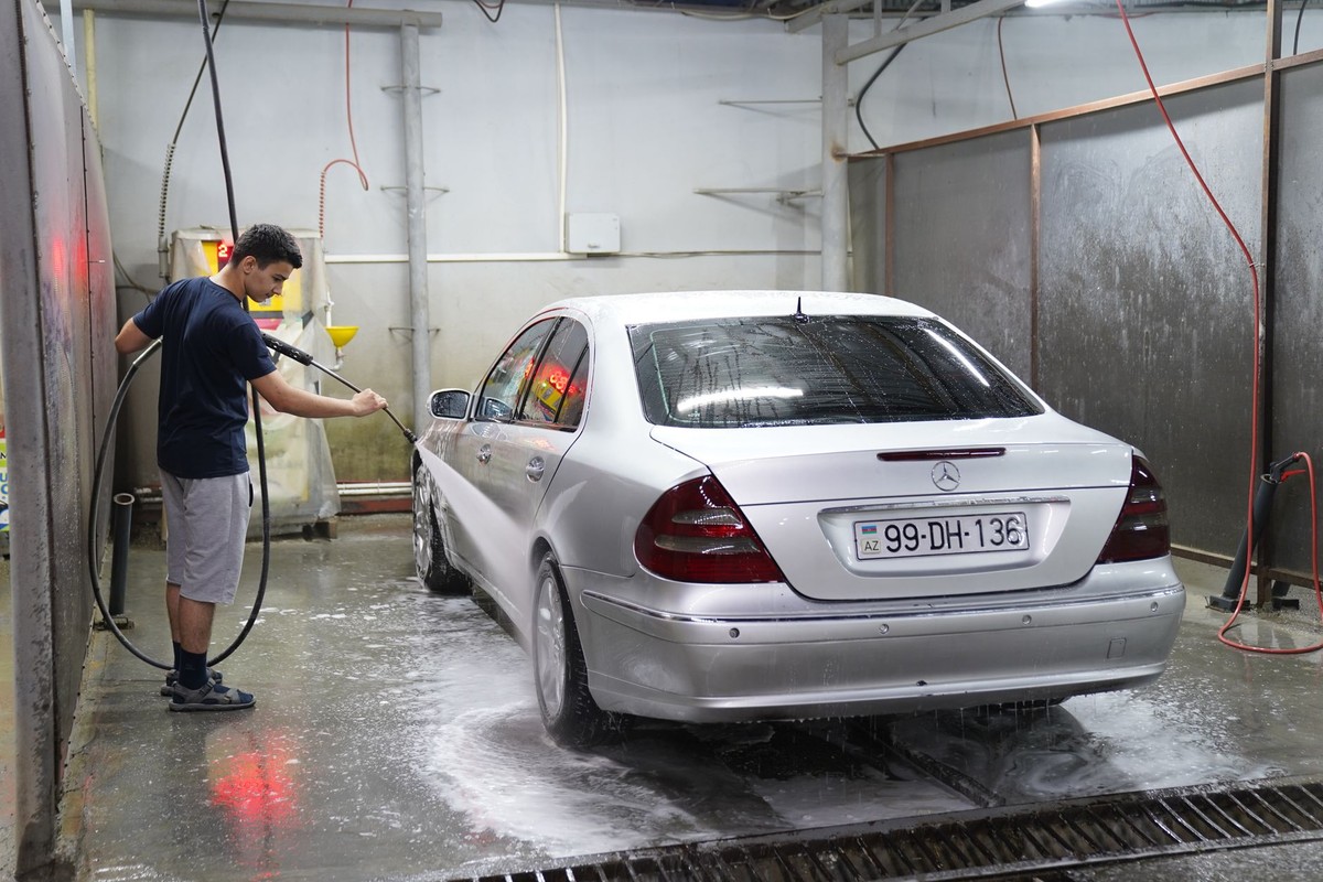 Car Wash & Detailing